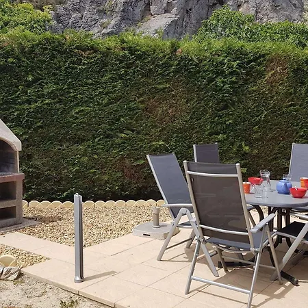 빌라 Climatisee 4 Pieces Avec Terrasse, Wifi, Garage, Proche De La Plage, Animaux Acceptes - Fr-1-409-81