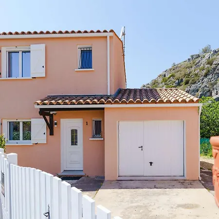 Villa Climatisee 4 Pieces Avec Terrasse, Wifi, Garage, Proche De La Plage, Animaux Acceptes - Fr-1-409-81 *