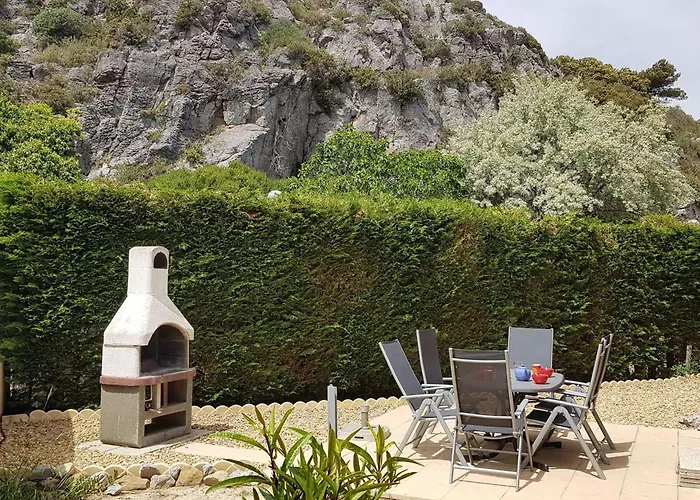 Climatisee 4 Pieces Avec Terrasse, Wifi, Garage, Proche De La Plage, Animaux Acceptes - Fr-1-409-81 Villa