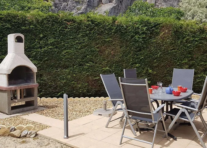 Villa Climatisee 4 Pieces Avec Terrasse, Wifi, Garage, Proche De La Plage, Animaux Acceptes - Fr-1-409-81